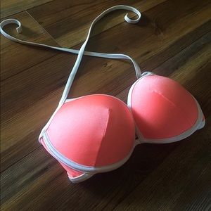 Victoria’s Secret Swim Top 32 DD